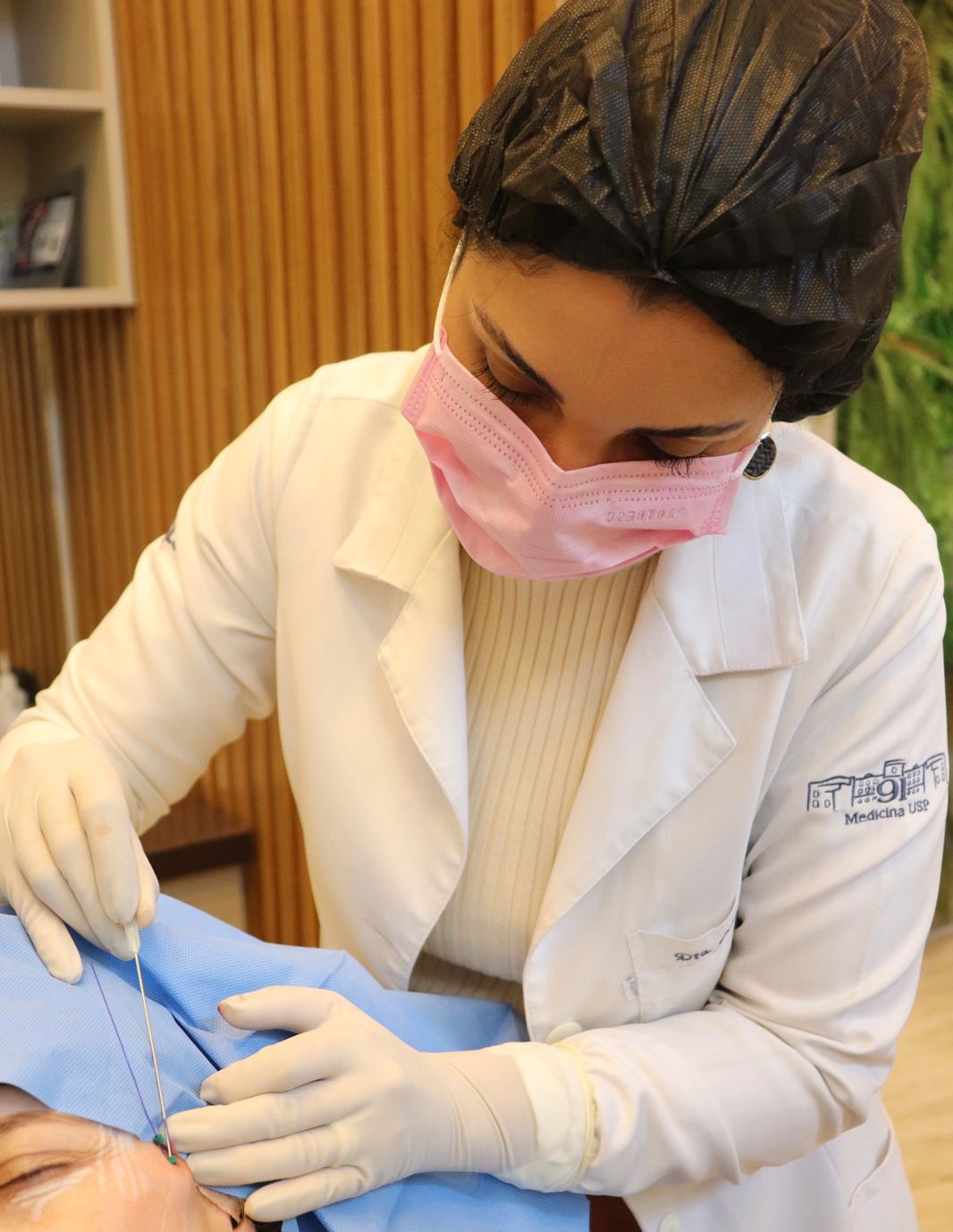 Lifting Facial com Fios